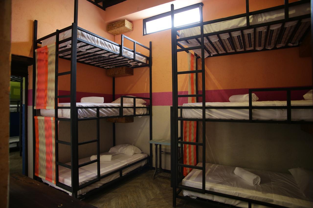 Mexiqui Zocalo Hostel เม็กซิโกซิตี้ ภายนอก รูปภาพ