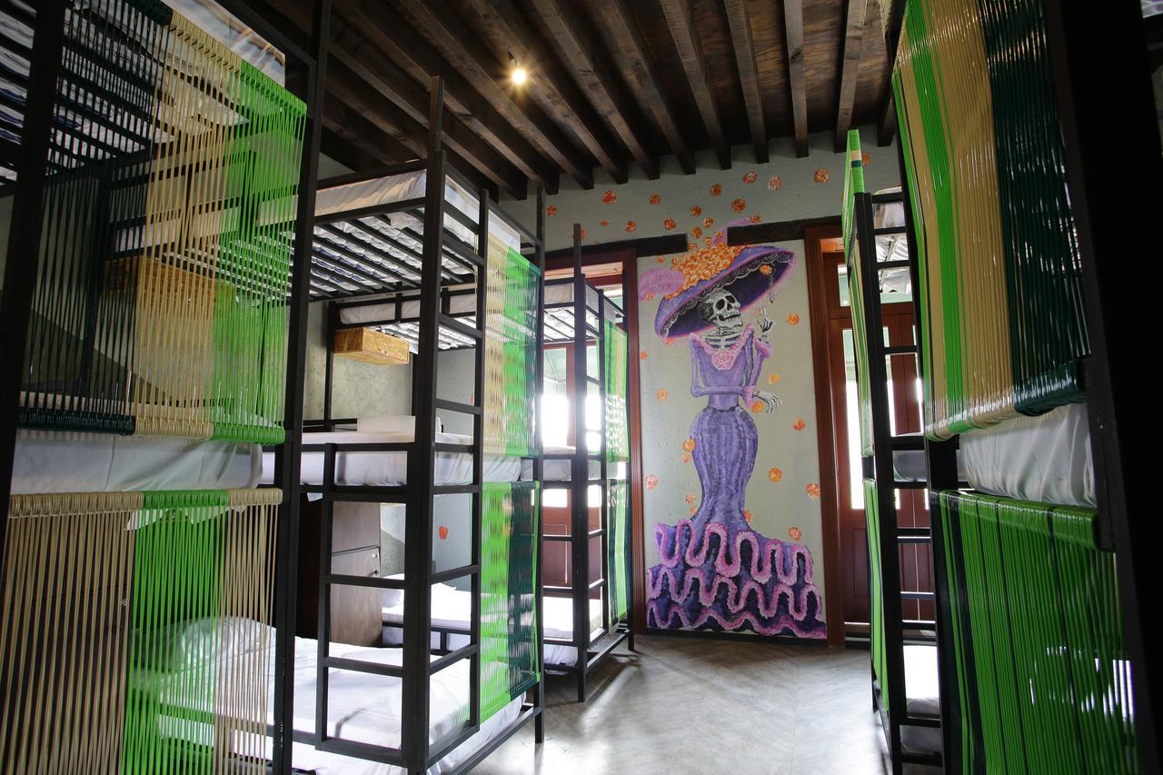Mexiqui Zocalo Hostel เม็กซิโกซิตี้ ภายนอก รูปภาพ